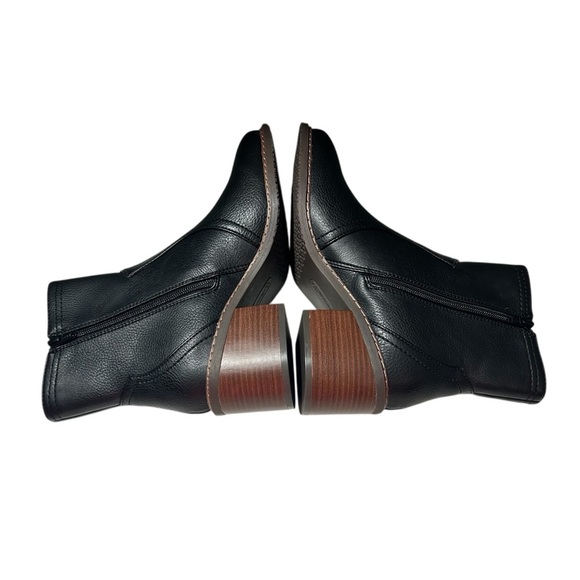 BareTraps Black Ankle Booties with Chunky Heel size 10M - Picture 3 of 7